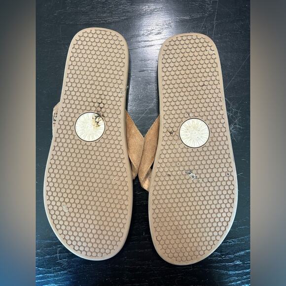 Casual Tan Suede Slide flip flop- men’s Ugg size 13 - preowned with some wear - Picture 7 of 7